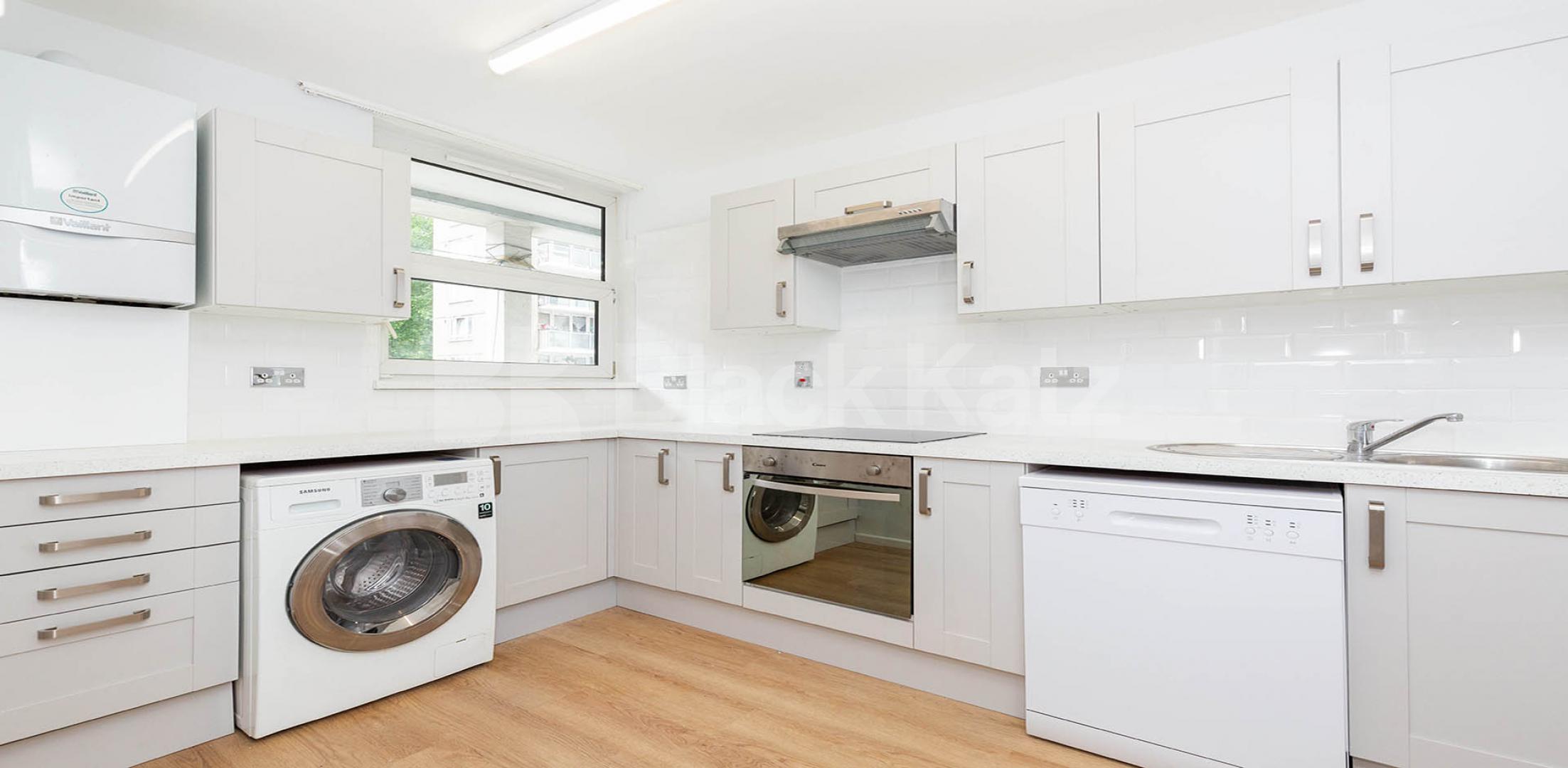 			3 Bedroom, 1 bath, 1 reception Flat			 Troutbeck, Albany Street, Camden / Euston